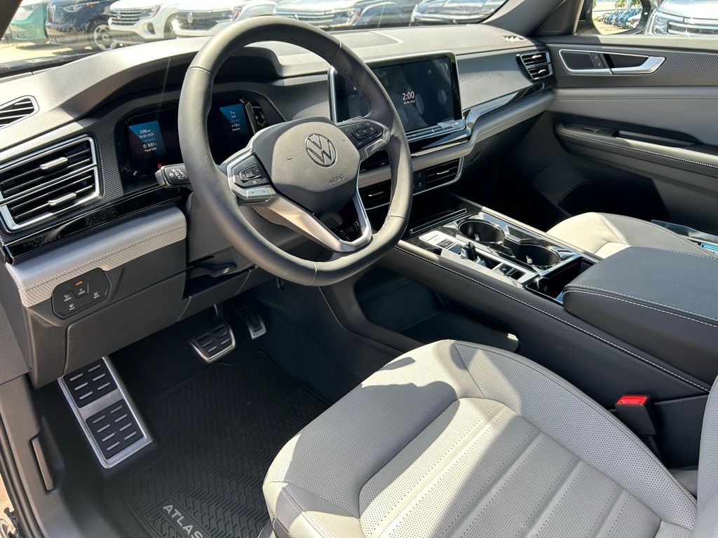 2025 Volkswagen Atlas Cross Sport 2.0T SEL R-Line Black Tampa FL