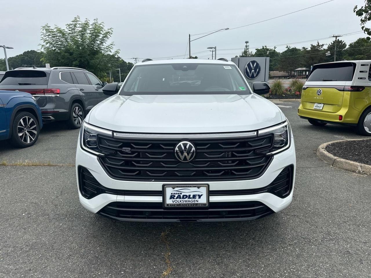 2025 Volkswagen Atlas Cross Sport 2.0T SEL R-Line Woodbridge VA