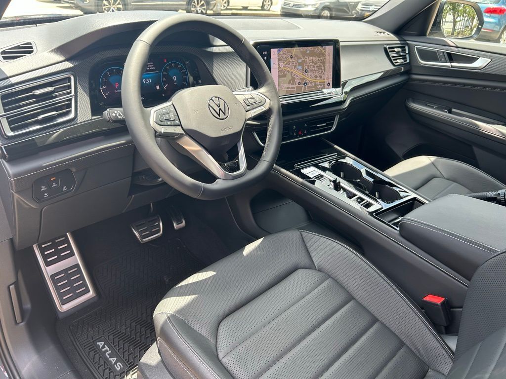 2025 Volkswagen Atlas Cross Sport 2.0T SEL R-Line Tampa FL