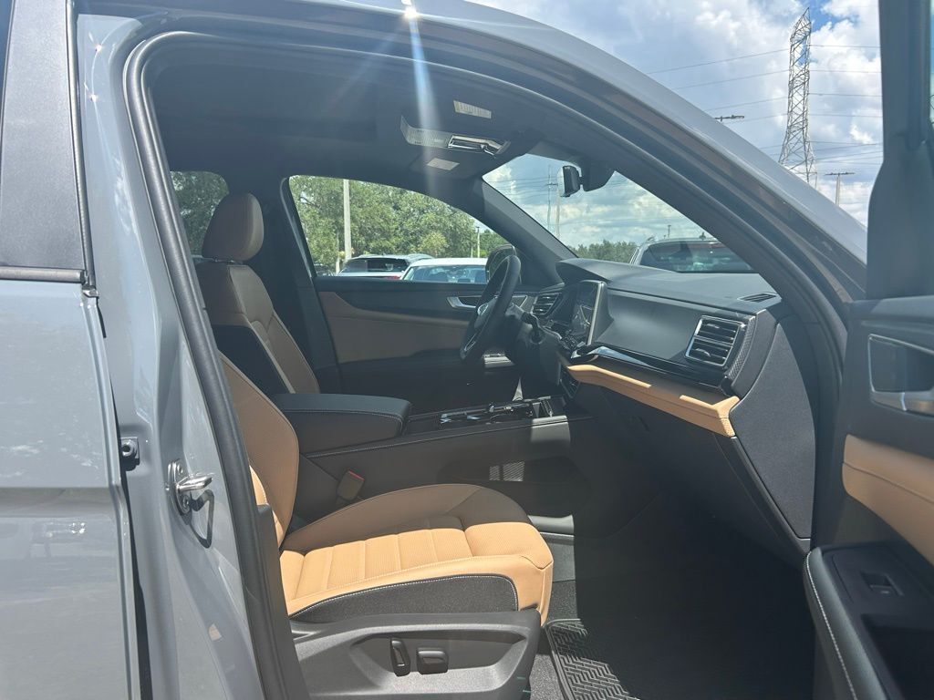 2025 Volkswagen Atlas Cross Sport 2.0T SEL R-Line Tampa FL