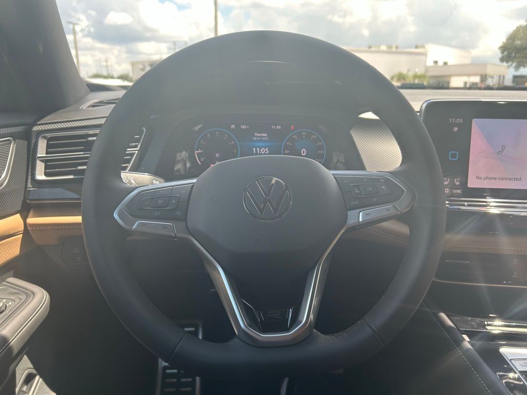 2025 Volkswagen Atlas Cross Sport 2.0T SEL R-Line Tampa FL