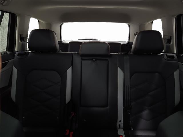 2025 Volkswagen Atlas Peak Edition SE w/Tech Oshkosh WI 2025 Volkswagen Atlas Peak Edition SE w/Tech Oshkosh WI