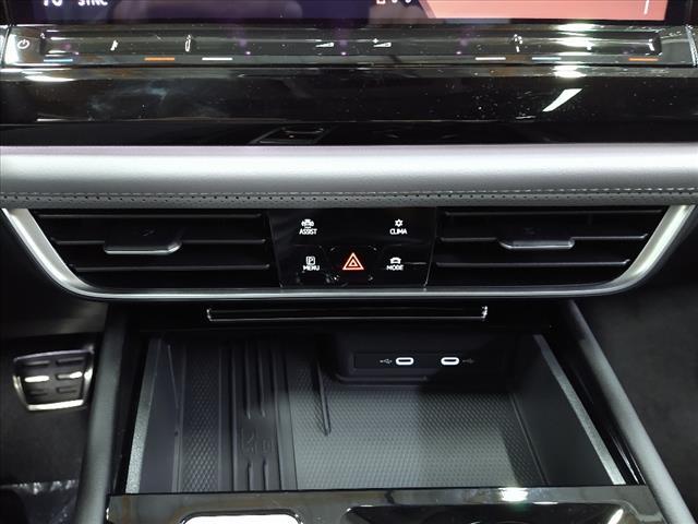 2025 Volkswagen Atlas Peak Edition SE w/Tech Oshkosh WI 2025 Volkswagen Atlas Peak Edition SE w/Tech Oshkosh WI