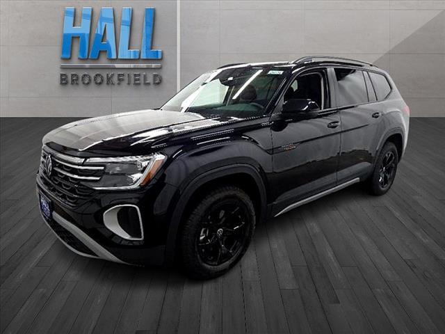 2025 Volkswagen Atlas Peak Edition SE w/Tech Oshkosh WI 2025 Volkswagen Atlas Peak Edition SE w/Tech Oshkosh WI