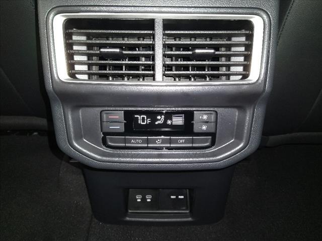 2025 Volkswagen Atlas Peak Edition SE w/Tech Oshkosh WI 2025 Volkswagen Atlas Peak Edition SE w/Tech Oshkosh WI