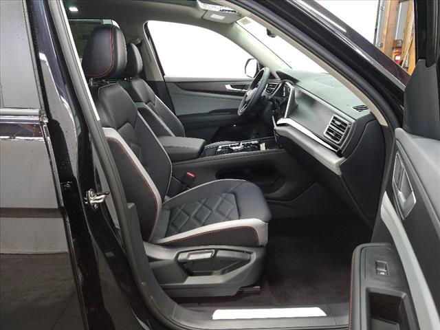 2025 Volkswagen Atlas Peak Edition SE w/Tech Oshkosh WI 2025 Volkswagen Atlas Peak Edition SE w/Tech Oshkosh WI