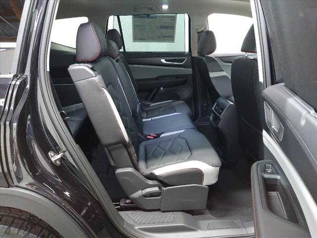 2025 Volkswagen Atlas Peak Edition SE w/Tech Oshkosh WI 2025 Volkswagen Atlas Peak Edition SE w/Tech Oshkosh WI