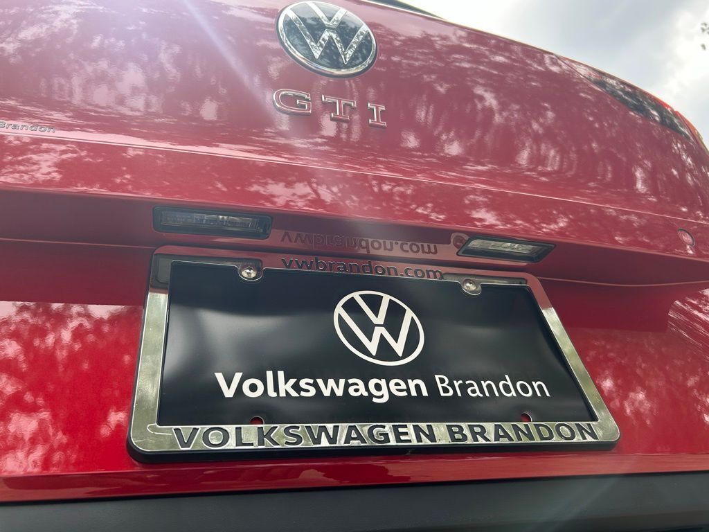 2025 Volkswagen Golf GTI 2.0T S Tampa FL