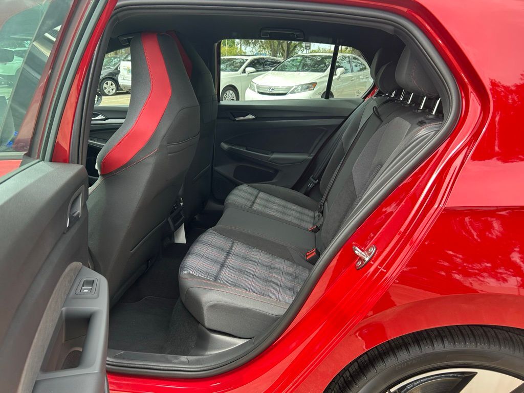 2025 Volkswagen Golf GTI 2.0T S Tampa FL