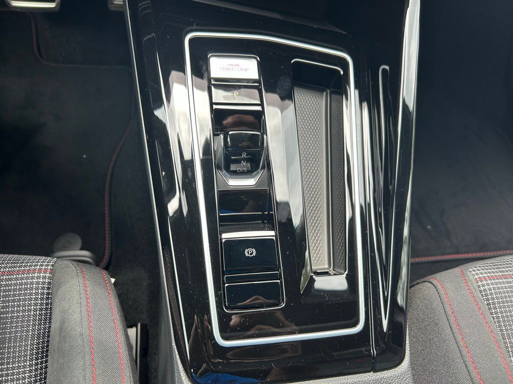 2025 Volkswagen Golf GTI 2.0T S Tampa FL