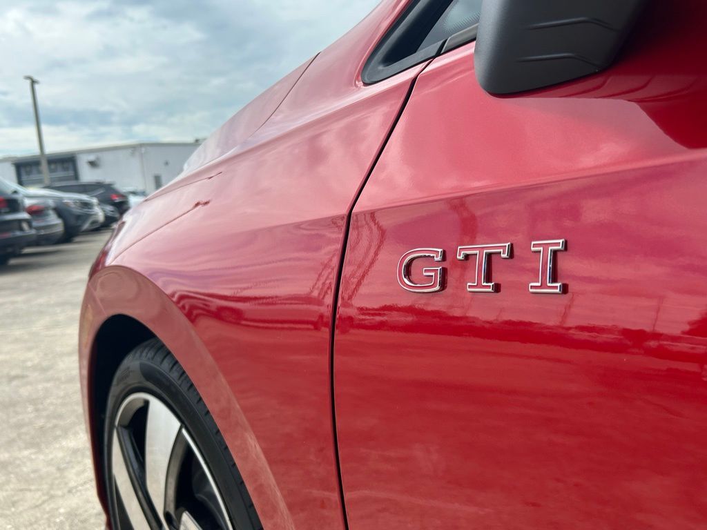 2025 Volkswagen Golf GTI 2.0T S Tampa FL