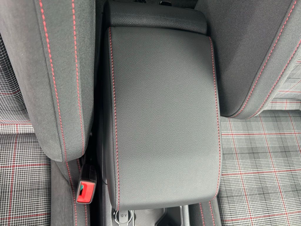 2025 Volkswagen Golf GTI 2.0T S Tampa FL