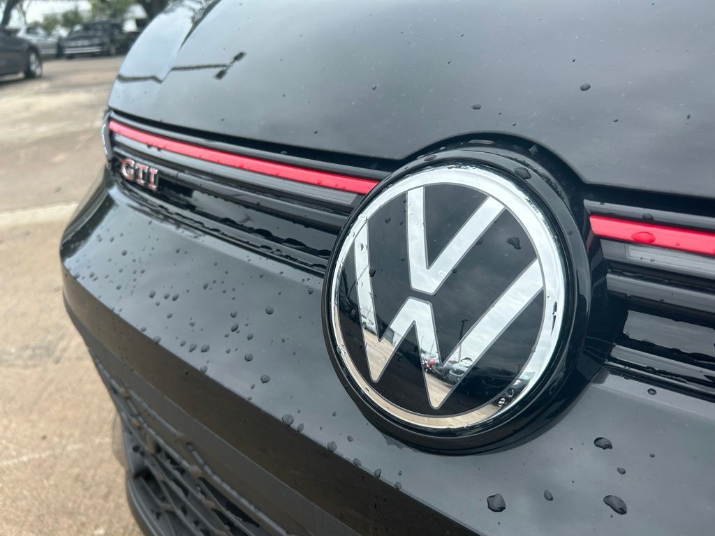 2025 Volkswagen Golf GTI 2.0T S Tampa FL