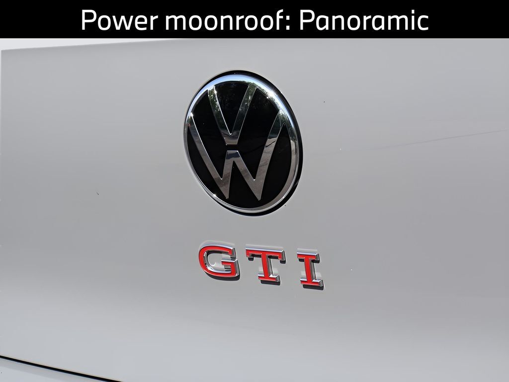 2025 Volkswagen Golf GTI 2.0T SE