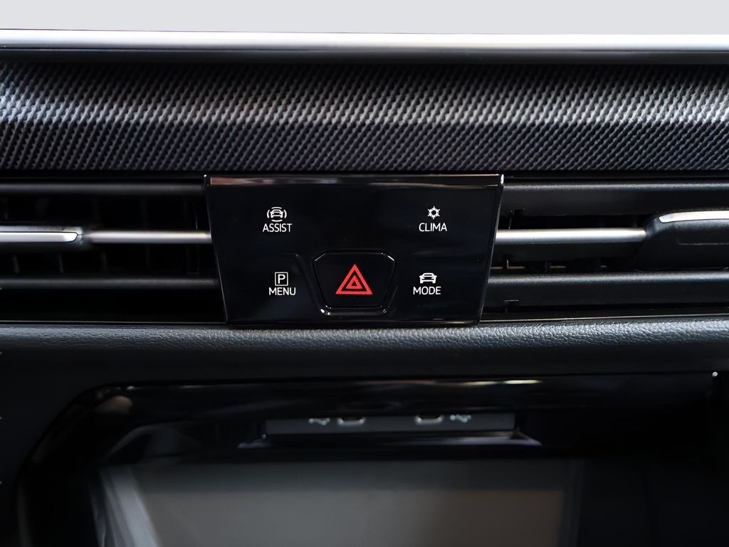 2025 Volkswagen Golf GTI 2.0T SE