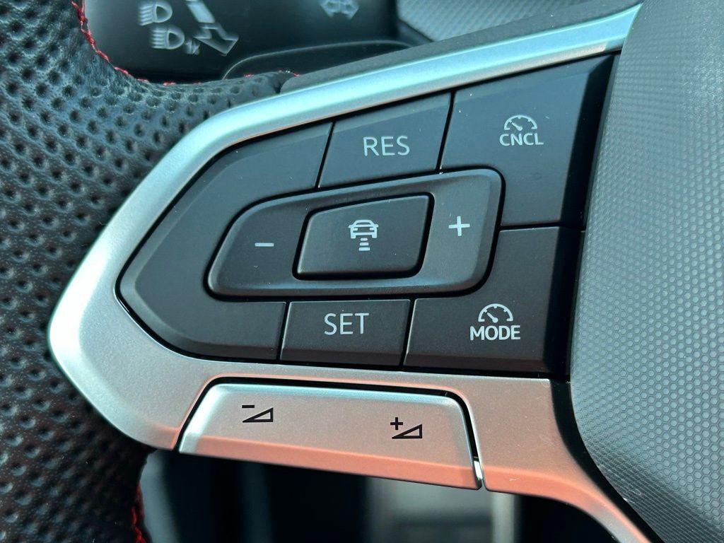 2025 Volkswagen Golf GTI 2.0T SE Lakeland FL