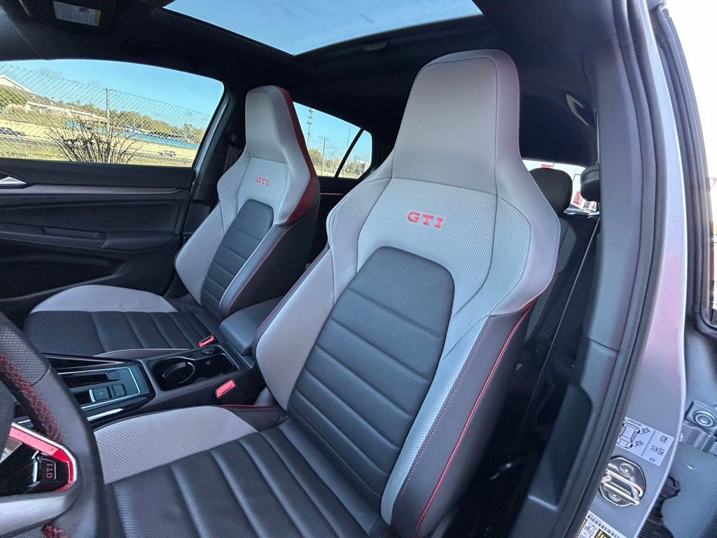 2025 Volkswagen Golf GTI 2.0T SE Lakeland FL