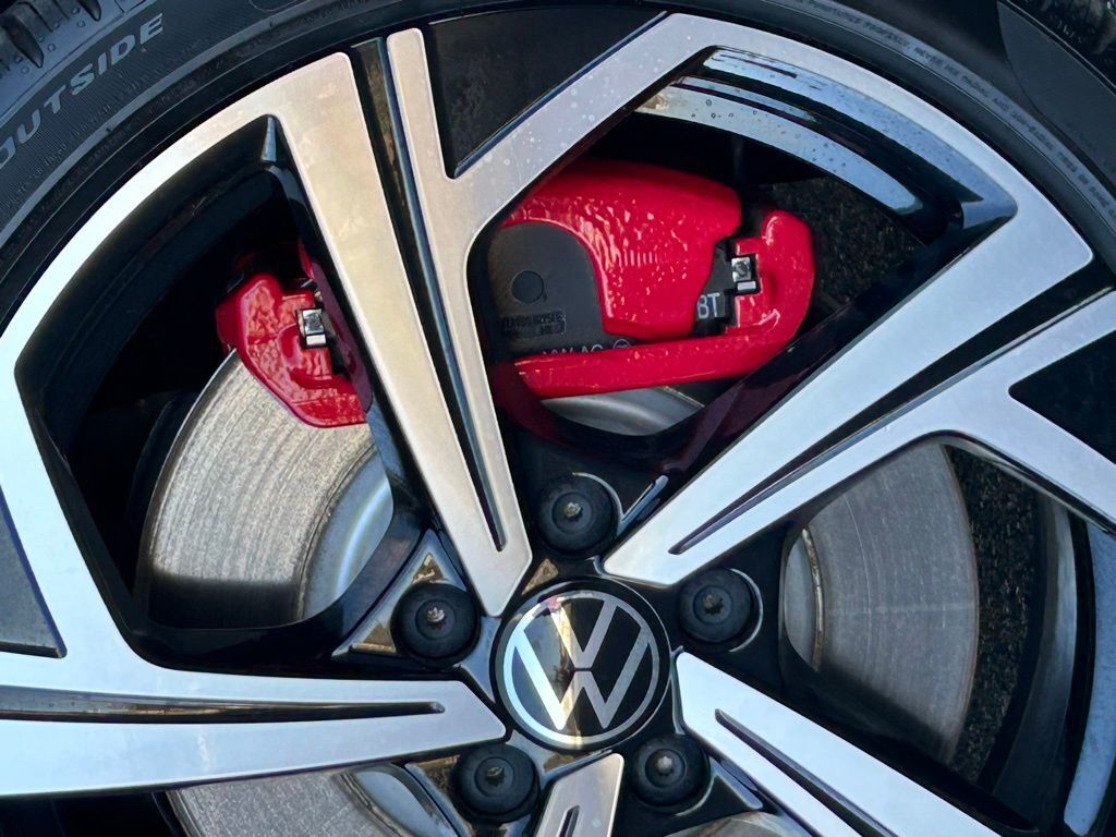 2025 Volkswagen Golf GTI 2.0T SE Lakeland FL