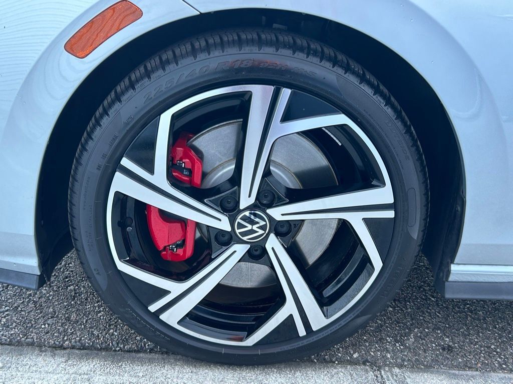 2025 Volkswagen Golf GTI 2.0T SE Lakeland FL