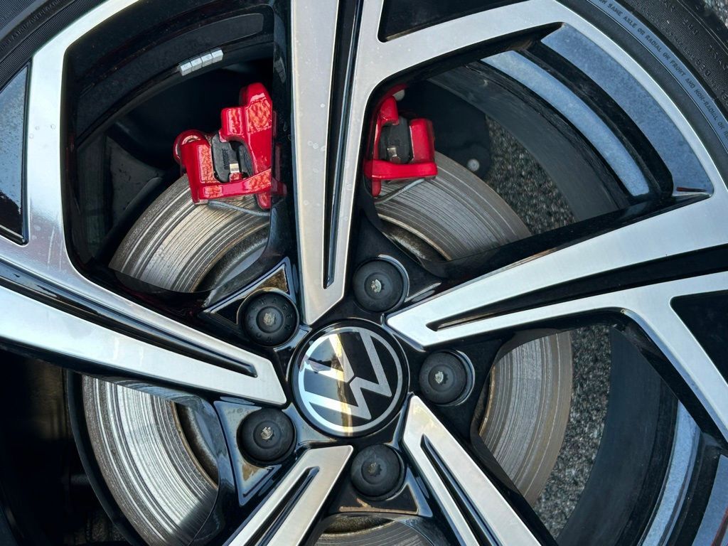 2025 Volkswagen Golf GTI 2.0T SE Lakeland FL