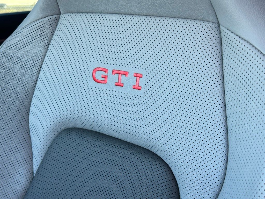 2025 Volkswagen Golf GTI 2.0T SE Lakeland FL