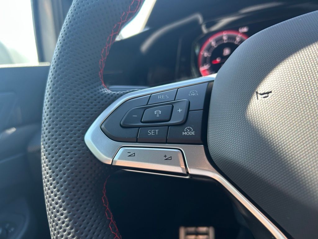 2025 Volkswagen Golf GTI 2.0T SE Tampa FL