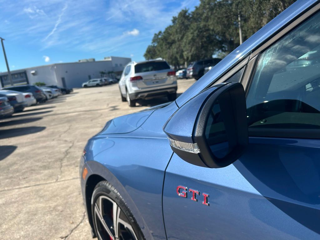 2025 Volkswagen Golf GTI 2.0T SE Tampa FL