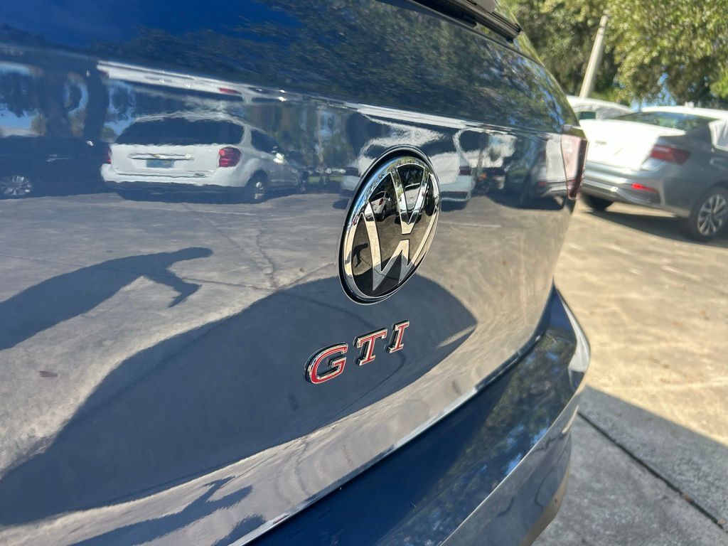 2025 Volkswagen Golf GTI 2.0T SE Tampa FL
