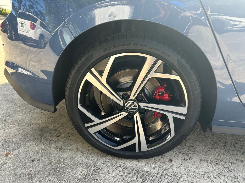 2025 Volkswagen Golf GTI 2.0T SE Tampa FL