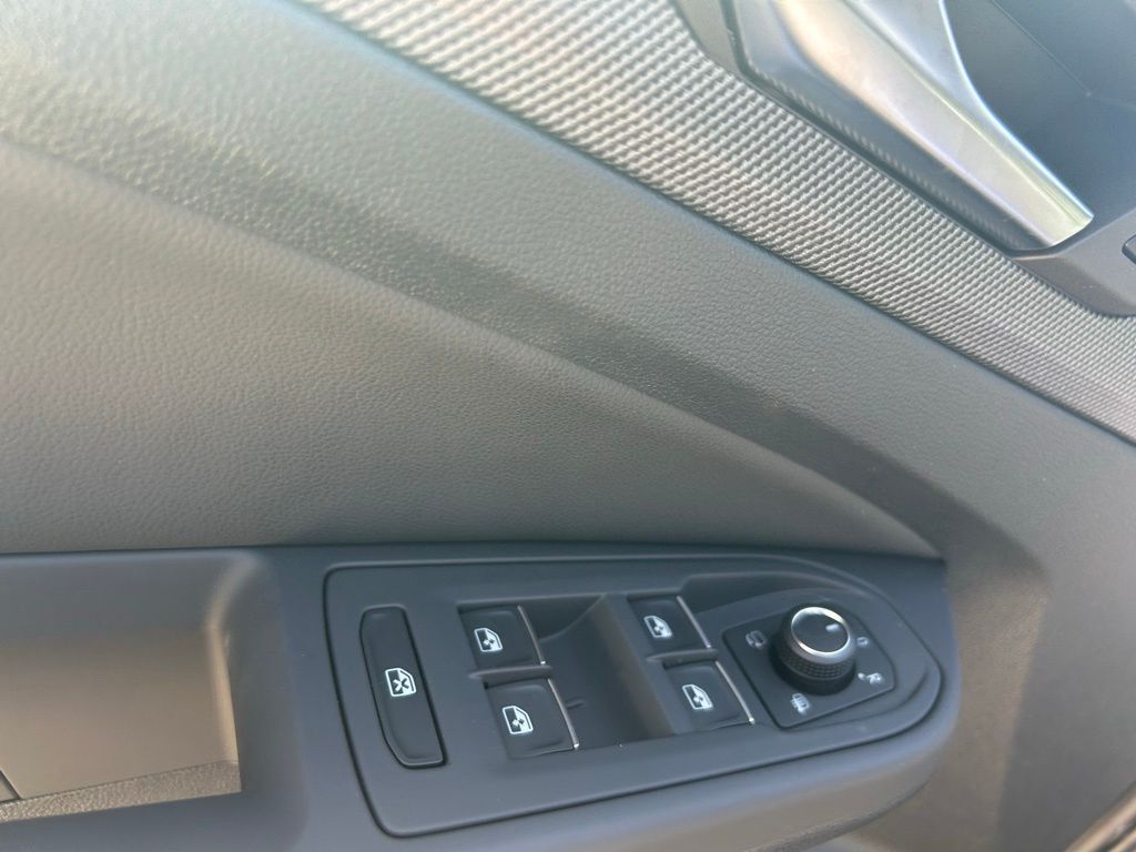 2025 Volkswagen Golf GTI 2.0T SE Tampa FL