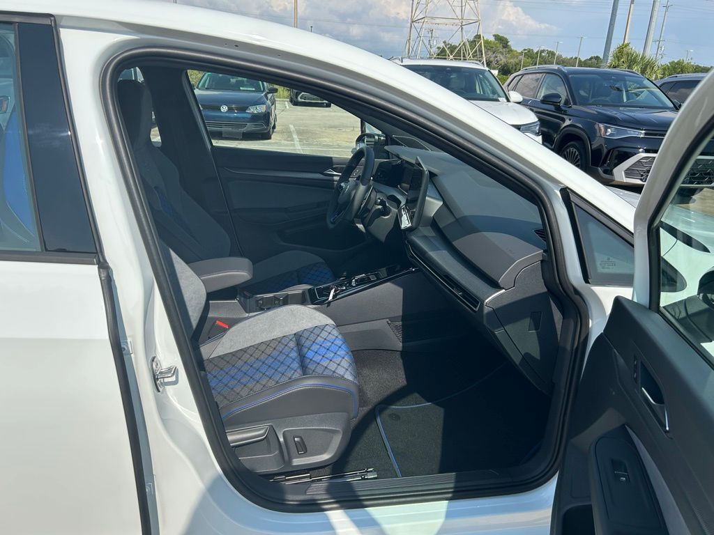 2025 Volkswagen Golf R 2.0T Tampa FL