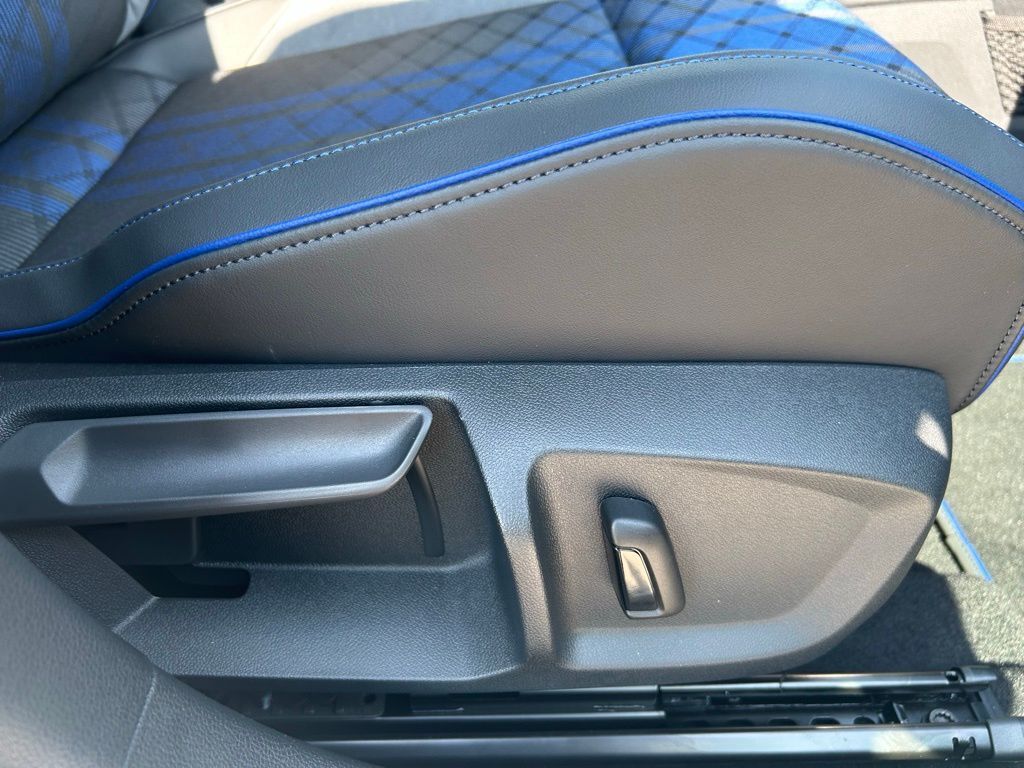 2025 Volkswagen Golf R 2.0T Tampa FL