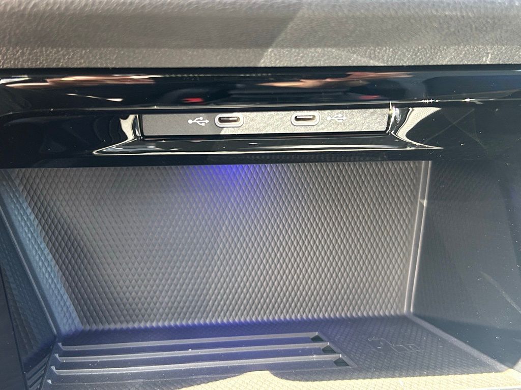 2025 Volkswagen Golf R 2.0T Tampa FL