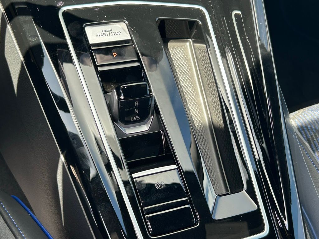 2025 Volkswagen Golf R 2.0T Tampa FL