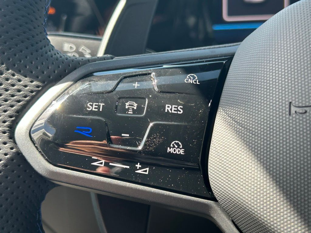 2025 Volkswagen Golf R 2.0T Tampa FL