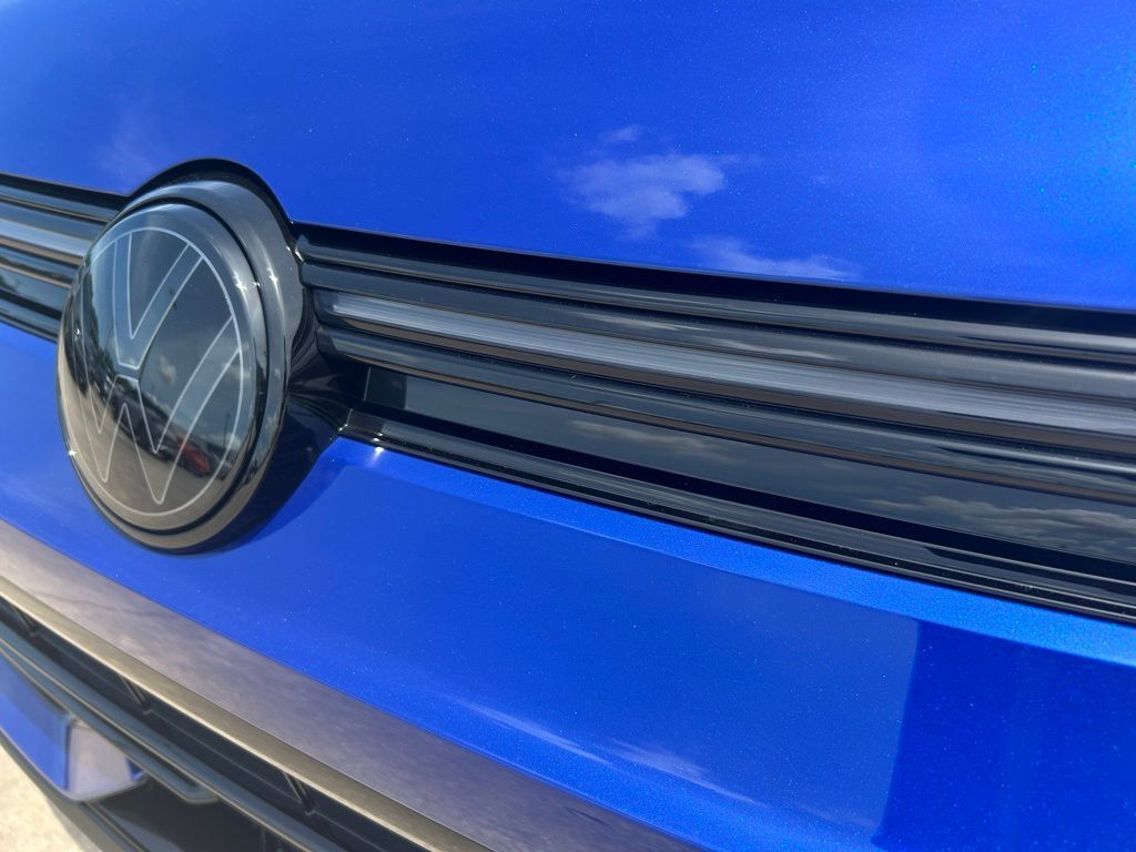 2025 Volkswagen Golf R 2.0T Tampa FL