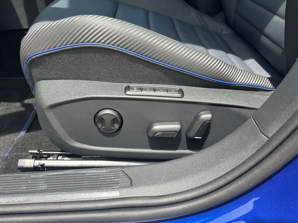 2025 Volkswagen Golf R 2.0T Tampa FL