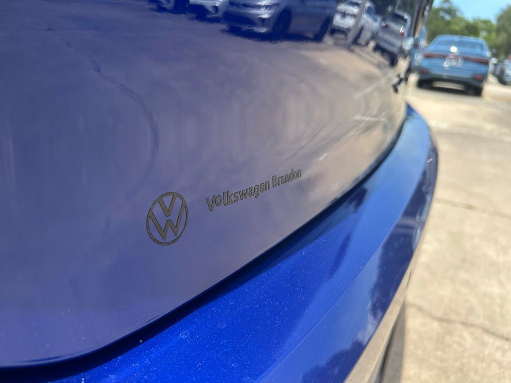 2025 Volkswagen Golf R 2.0T Tampa FL