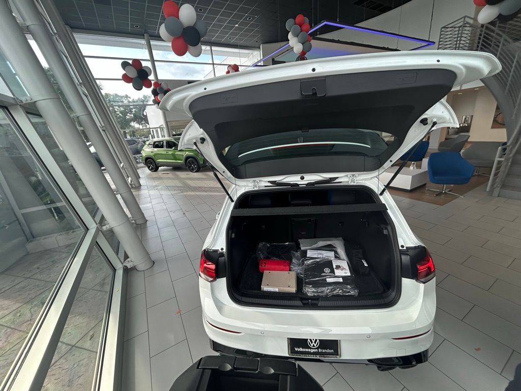 2025 Volkswagen Golf R 2.0T Tampa FL