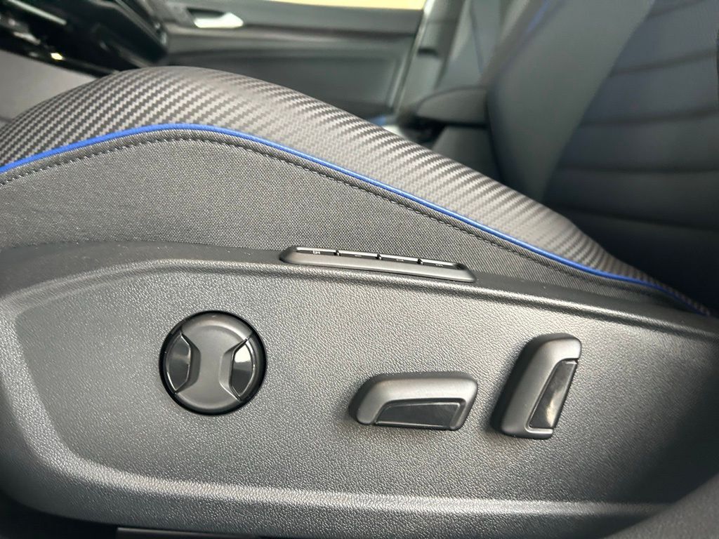 2025 Volkswagen Golf R 2.0T Tampa FL