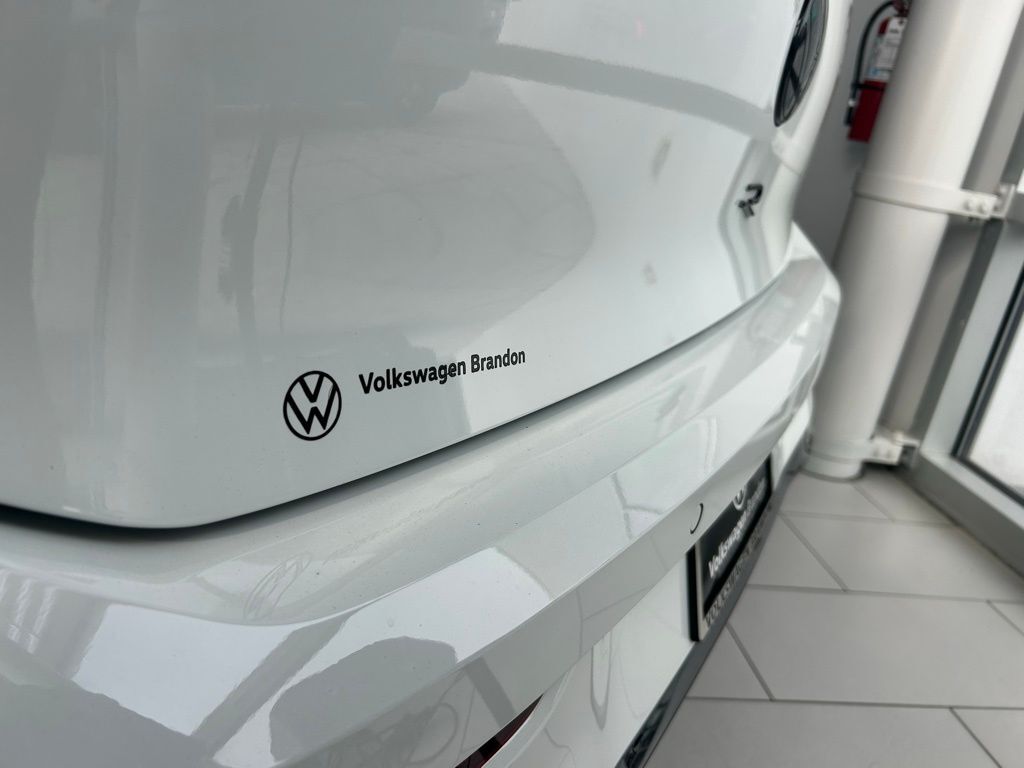 2025 Volkswagen Golf R 2.0T Tampa FL