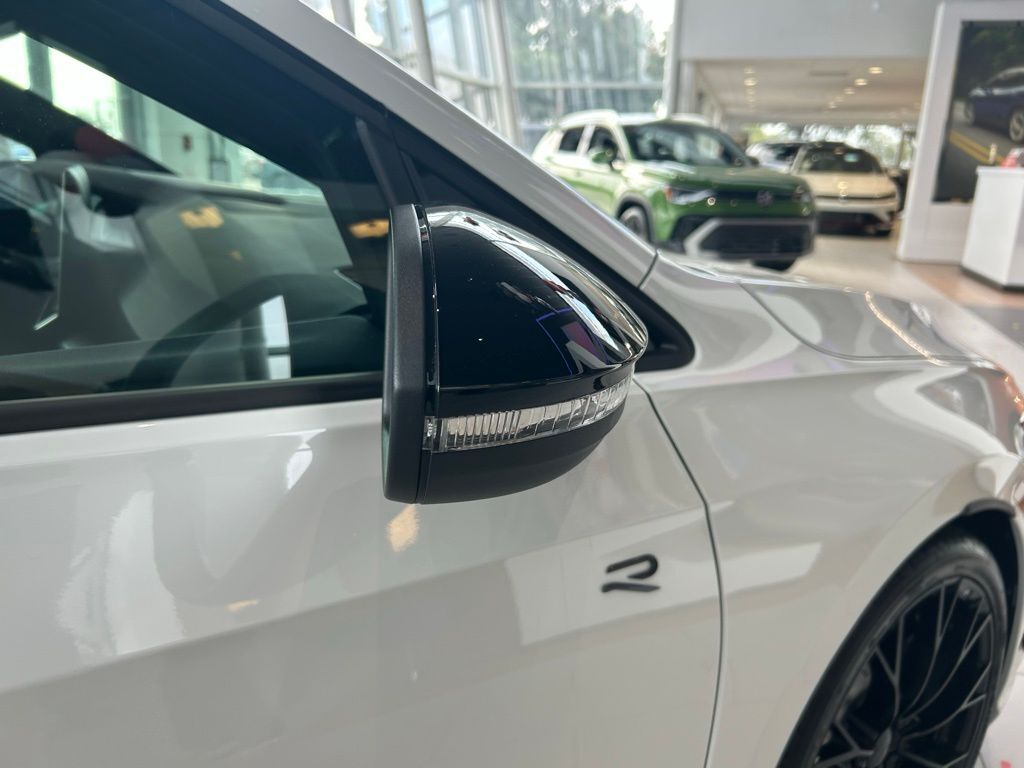 2025 Volkswagen Golf R 2.0T Tampa FL
