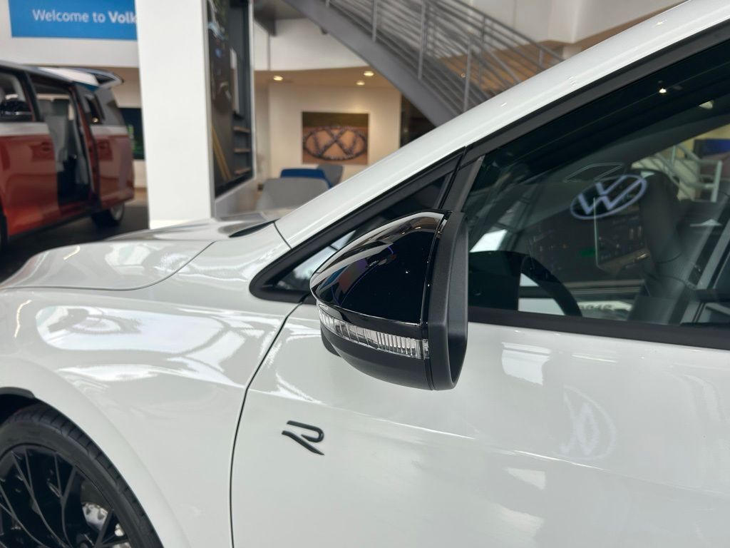2025 Volkswagen Golf R 2.0T Tampa FL