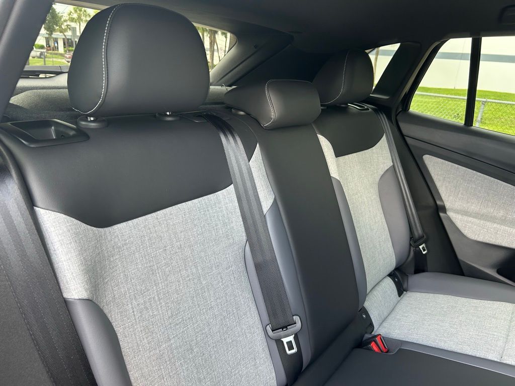 2025 Volkswagen ID.4 Pro Tampa FL
