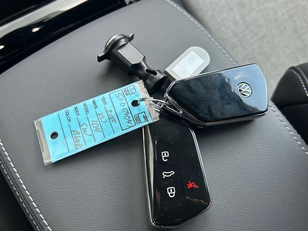 2025 Volkswagen ID.4 Pro Tampa FL