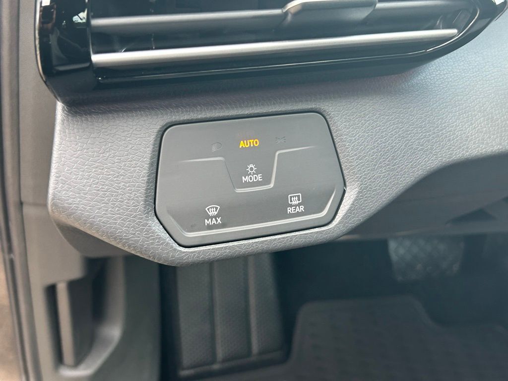 2025 Volkswagen ID.4 Pro Tampa FL