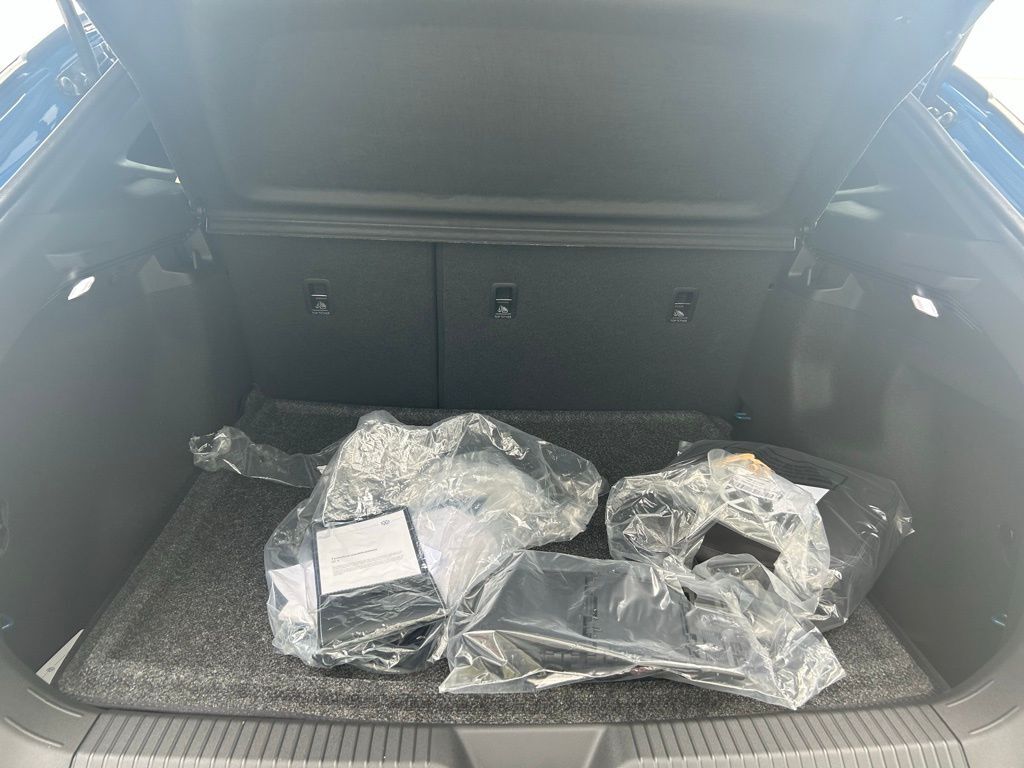 2025 Volkswagen ID.4 Pro Tampa FL