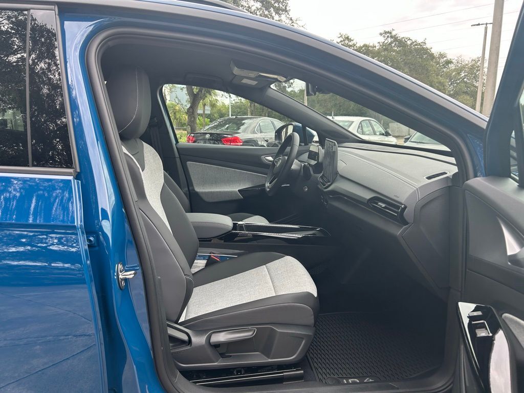 2025 Volkswagen ID.4 Pro Tampa FL