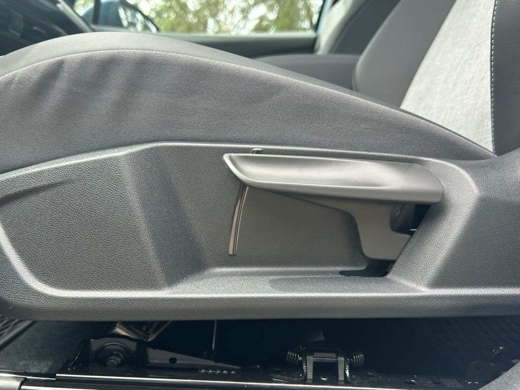 2025 Volkswagen ID.4 Pro Tampa FL