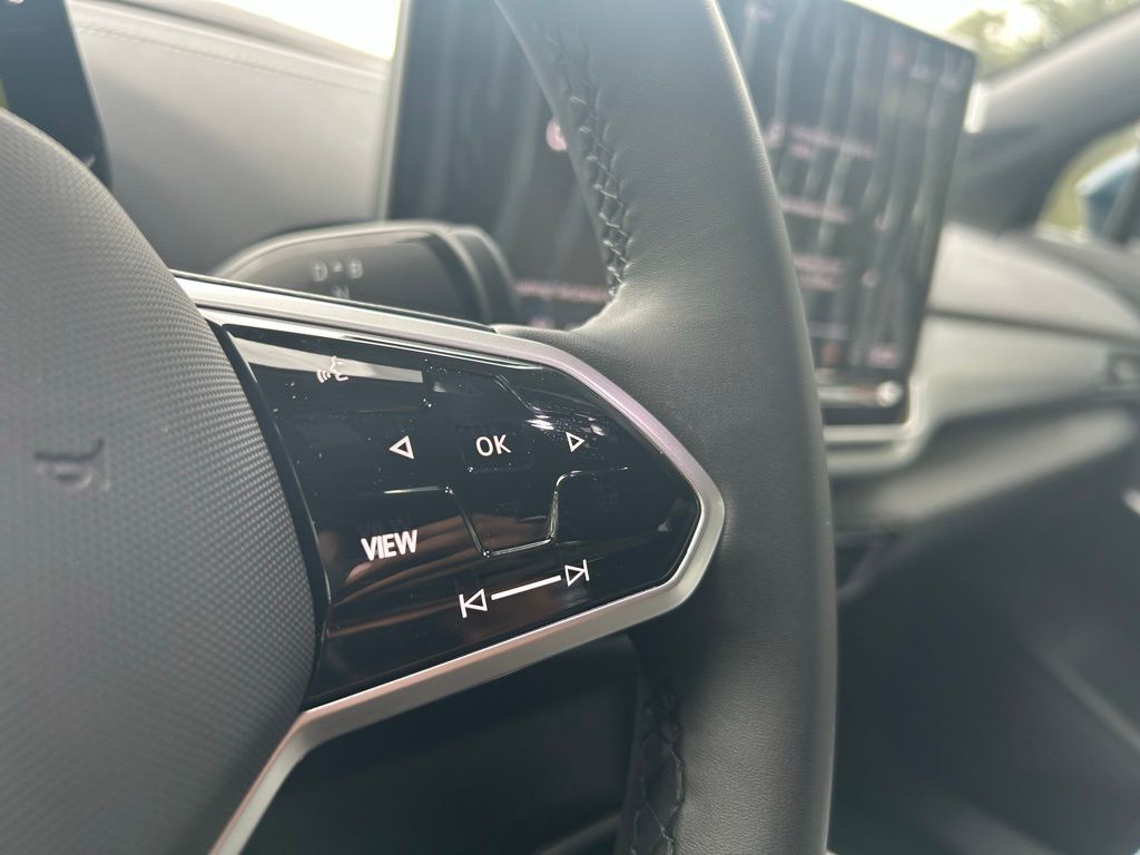 2025 Volkswagen ID.4 Pro Tampa FL